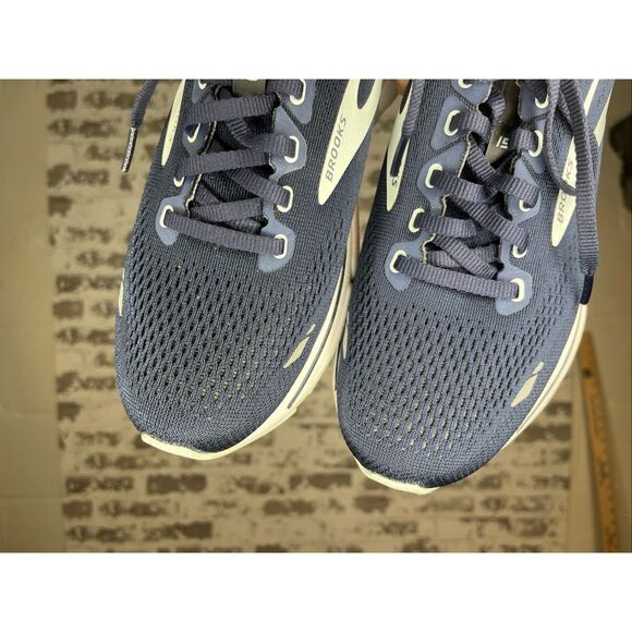 Brooks | women ghost 15 athletic blue sneakers - Picture 3 of 7